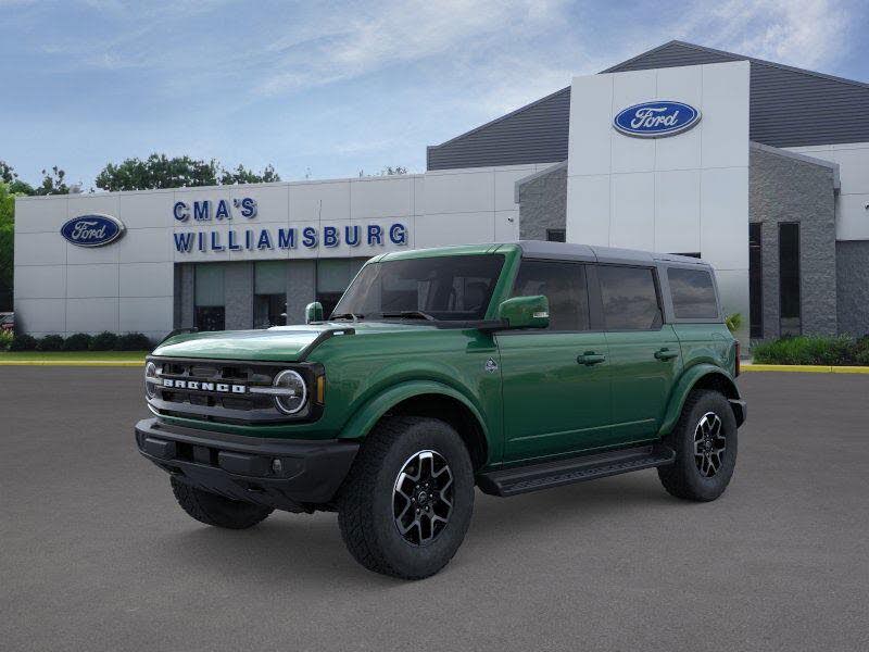 2025 Ford Bronco Outer Banks 4-Door 4WD