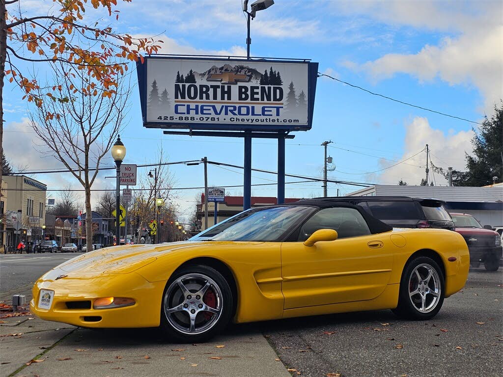 2001 Chevrolet Corvette Convertible RWD