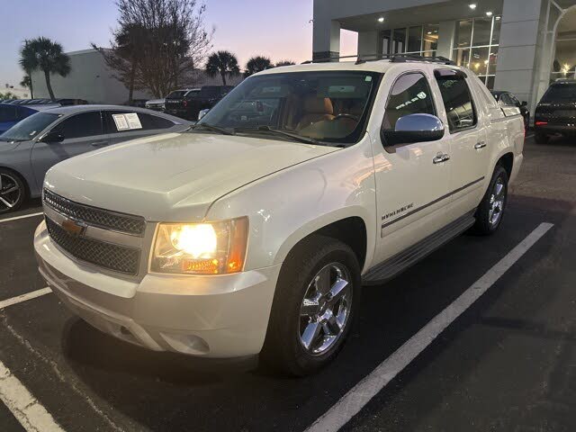 2012 Chevrolet Avalanche LTZ RWD