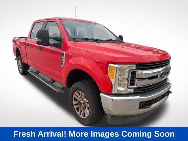 2017 Ford F-250 Super Duty XL Crew Cab 4WD