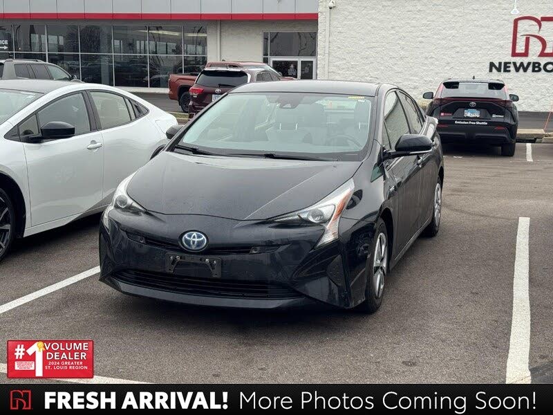 2017 Toyota Prius Three FWD