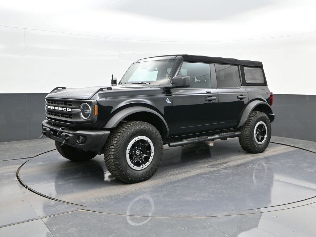 2023 Ford Bronco Black Diamond Advanced 4-Door 4WD
