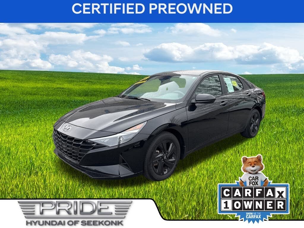 2023 Hyundai Elantra SEL FWD