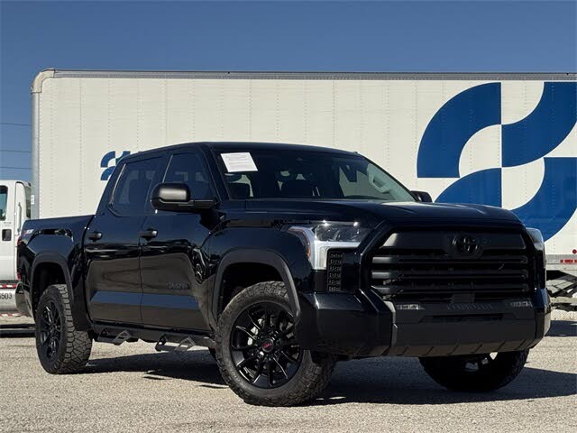 2023 Toyota Tundra SR5 CrewMax Cab 4WD