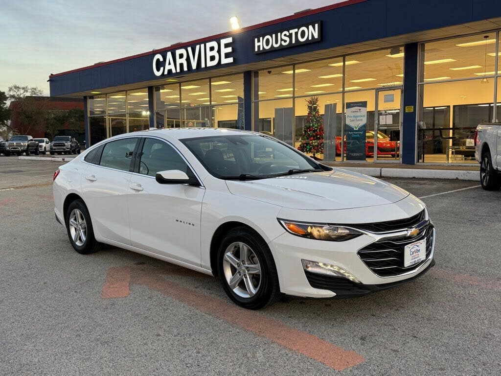 2024 Chevrolet Malibu LT with 1LT FWD