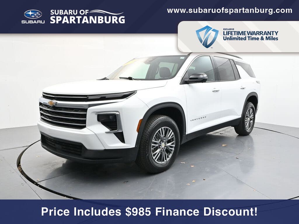 2024 Chevrolet Traverse LT FWD