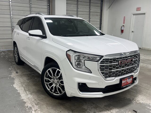 2024 GMC Terrain Denali AWD