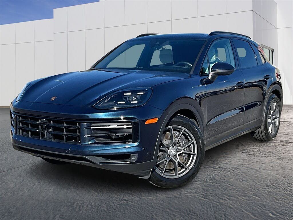 2024 Porsche Cayenne AWD