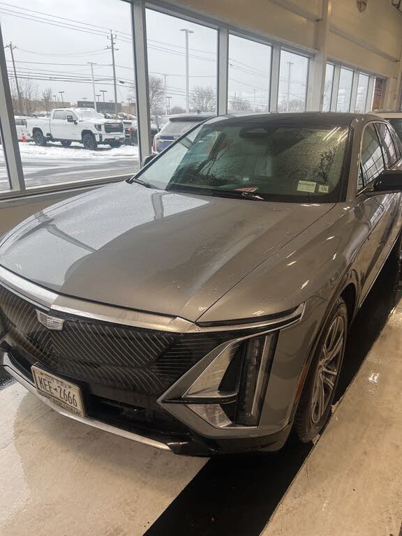 2026 Cadillac LYRIQ Luxury AWD