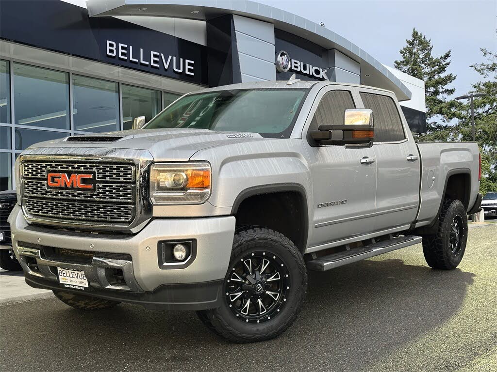 2019 GMC Sierra 3500HD Denali Crew Cab LB DRW 4WD