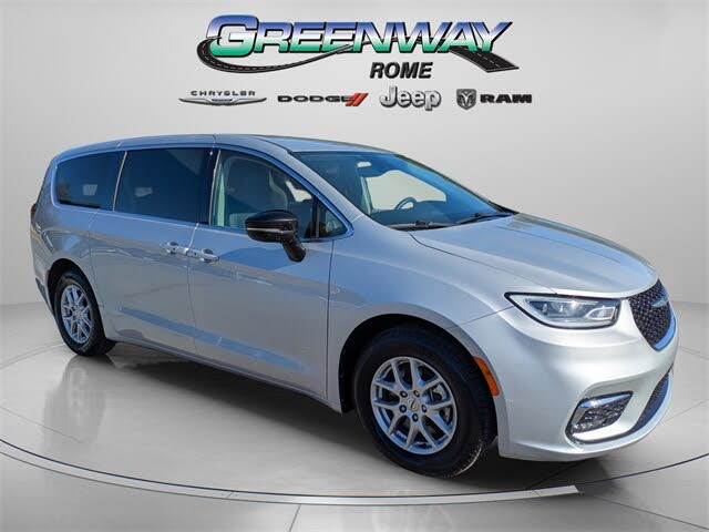 2024 Chrysler Pacifica Touring L FWD
