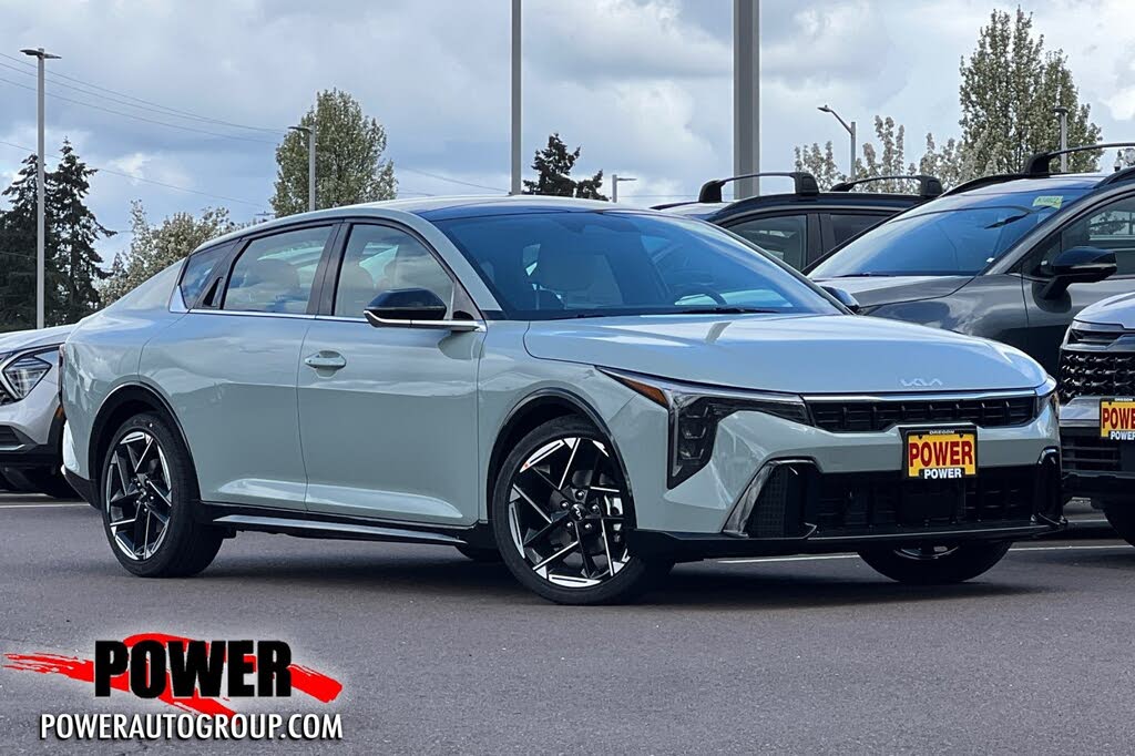 2025 Kia K4 GT-Line FWD