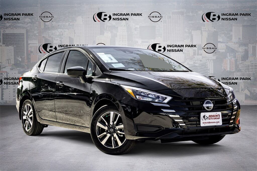 2025 Nissan Versa SV FWD