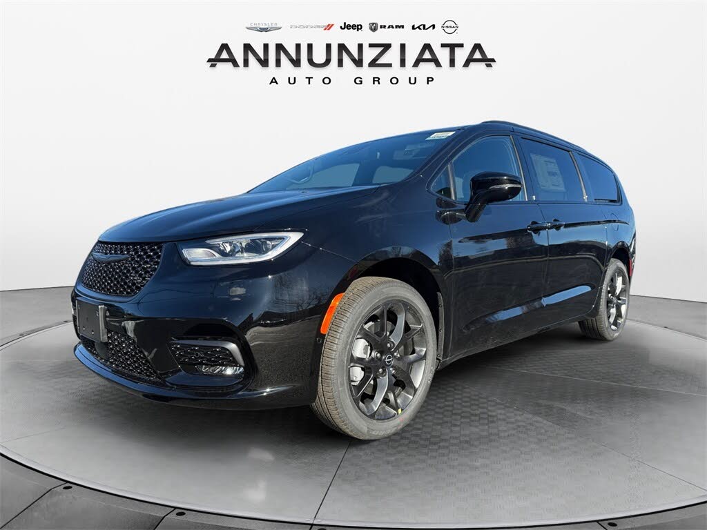 2026 Chrysler Pacifica Limited AWD