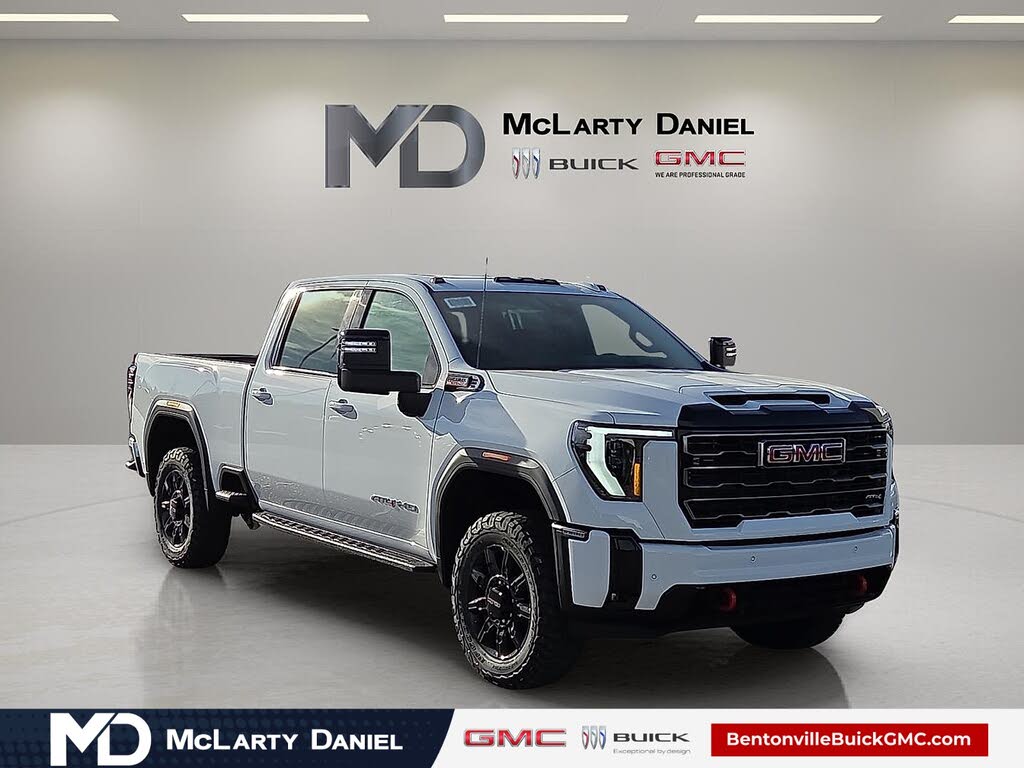 2026 GMC Sierra 2500HD AT4 Crew Cab 4WD