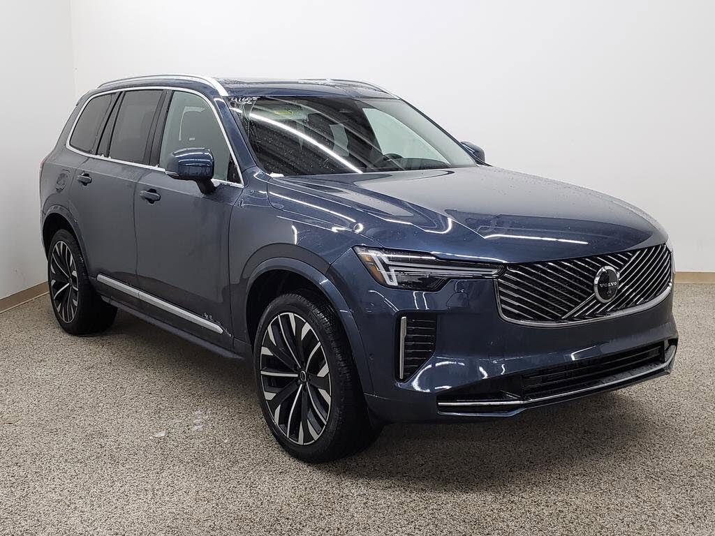 2026 Volvo XC90 B6 Plus 6-Passenger AWD