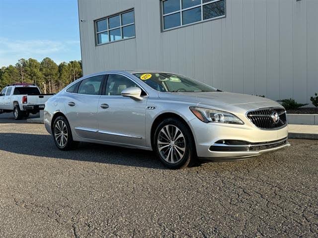 2018 Buick LaCrosse Essence FWD