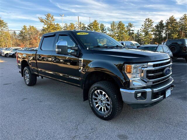 2022 Ford F-250 Super Duty Lariat Crew Cab 4WD