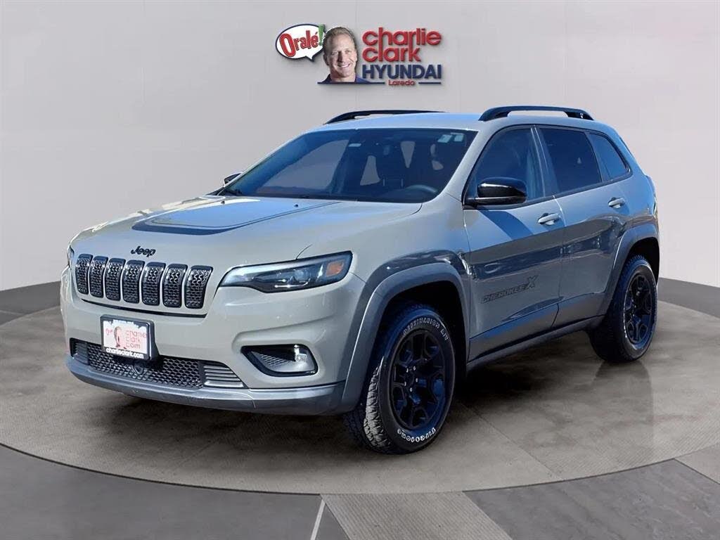 2022 Jeep Cherokee X 4WD