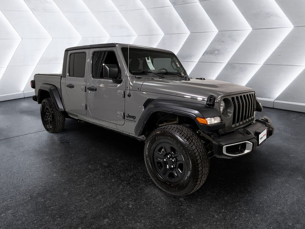 2023 Jeep Gladiator Sport Crew Cab 4WD