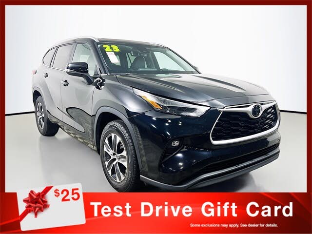 2023 Toyota Highlander XLE FWD