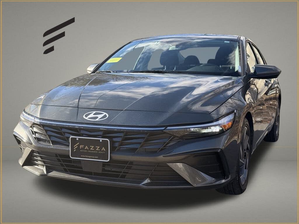2025 Hyundai Elantra SEL Convenience FWD