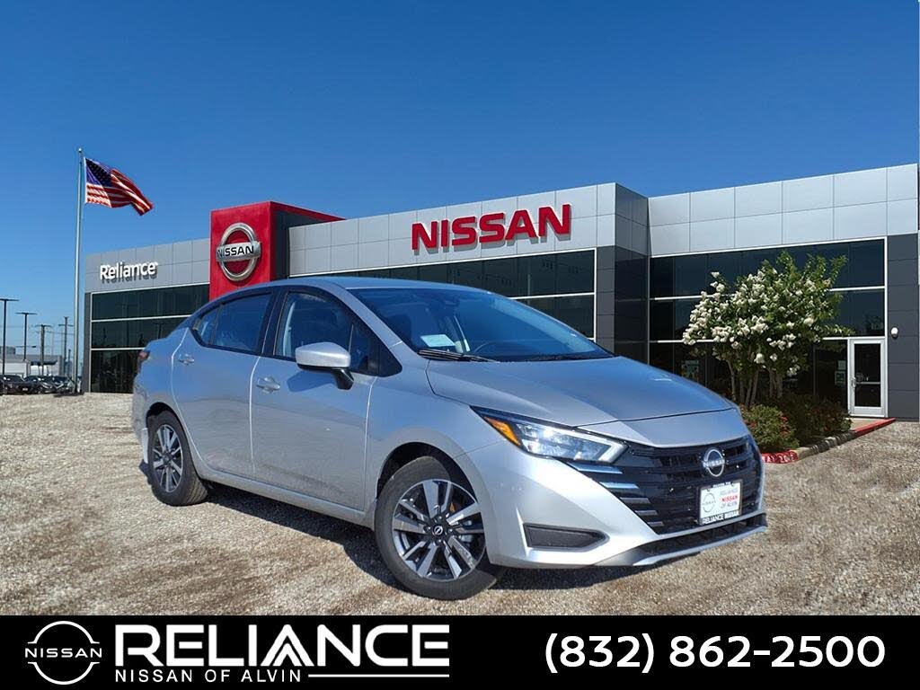 2025 Nissan Versa SV FWD