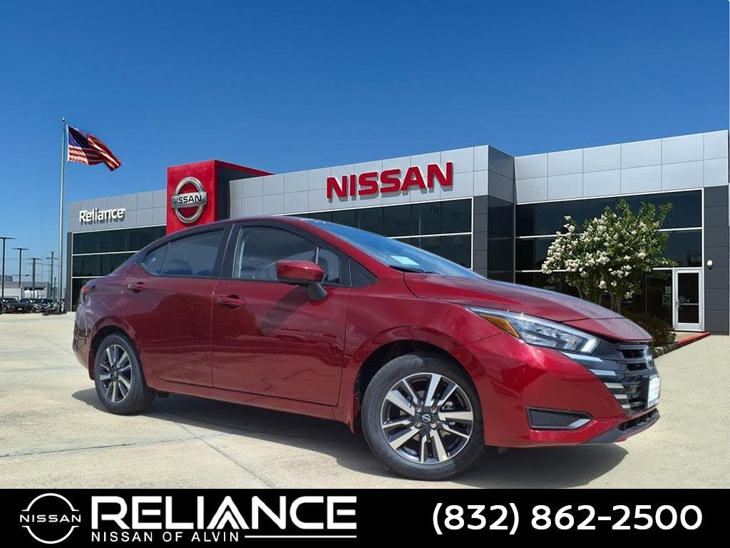 2025 Nissan Versa SV FWD