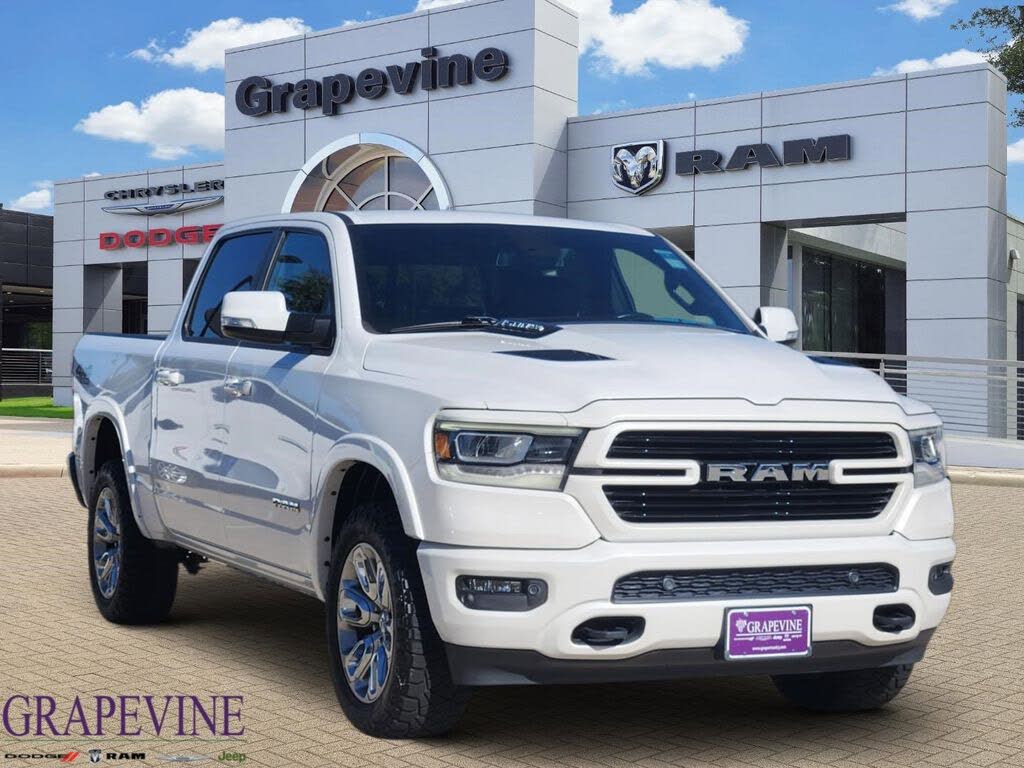 2019 RAM 1500 Laramie Crew Cab 4WD
