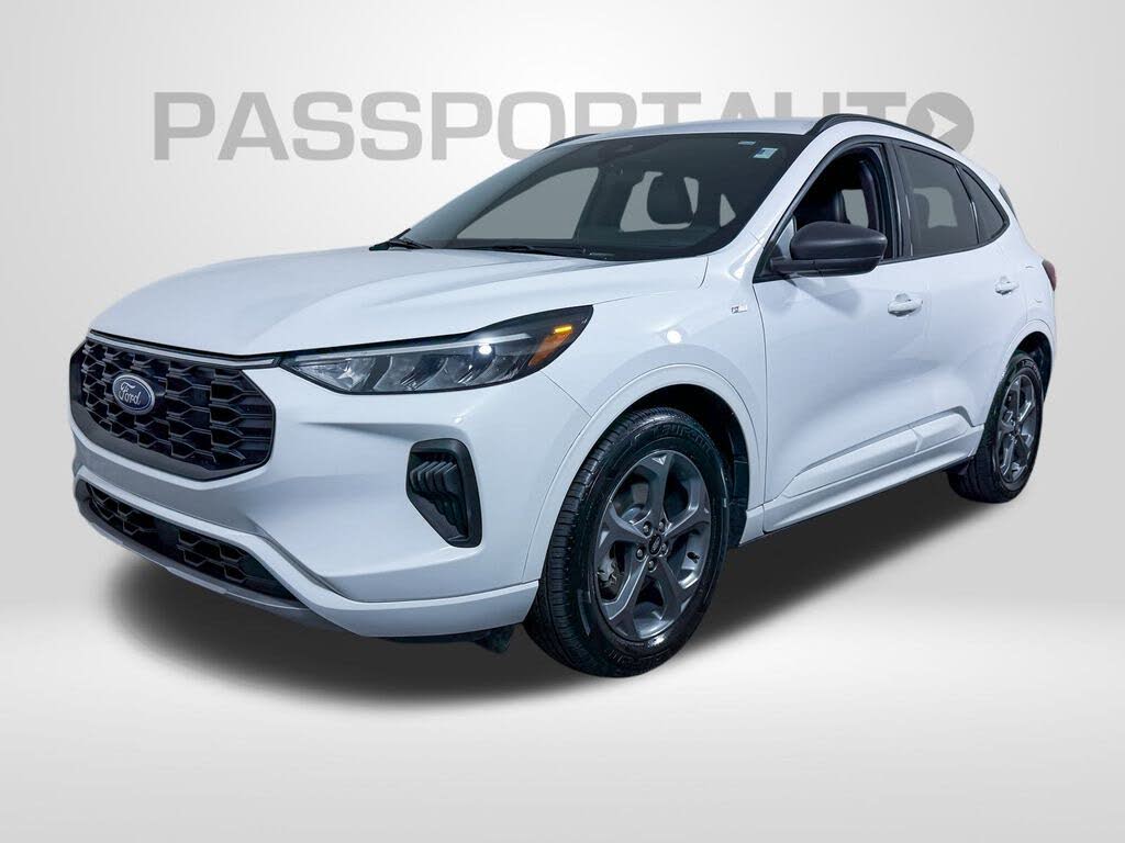 2023 Ford Escape ST-Line FWD