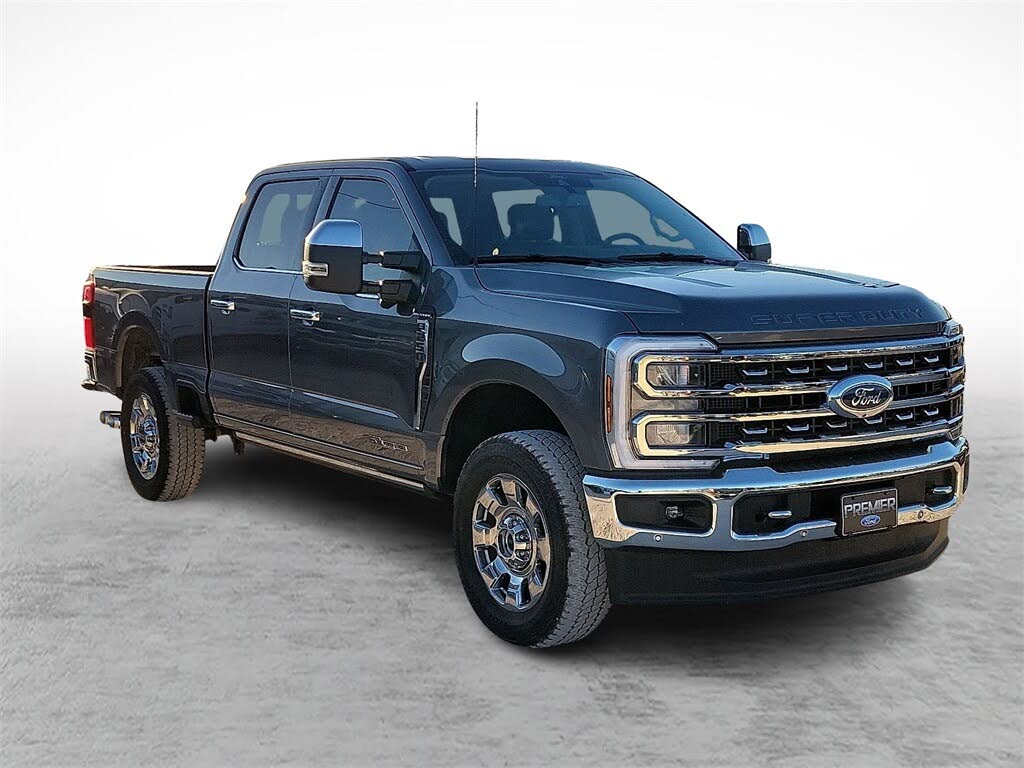 2024 Ford F-250 Super Duty Lariat Crew Cab 4WD