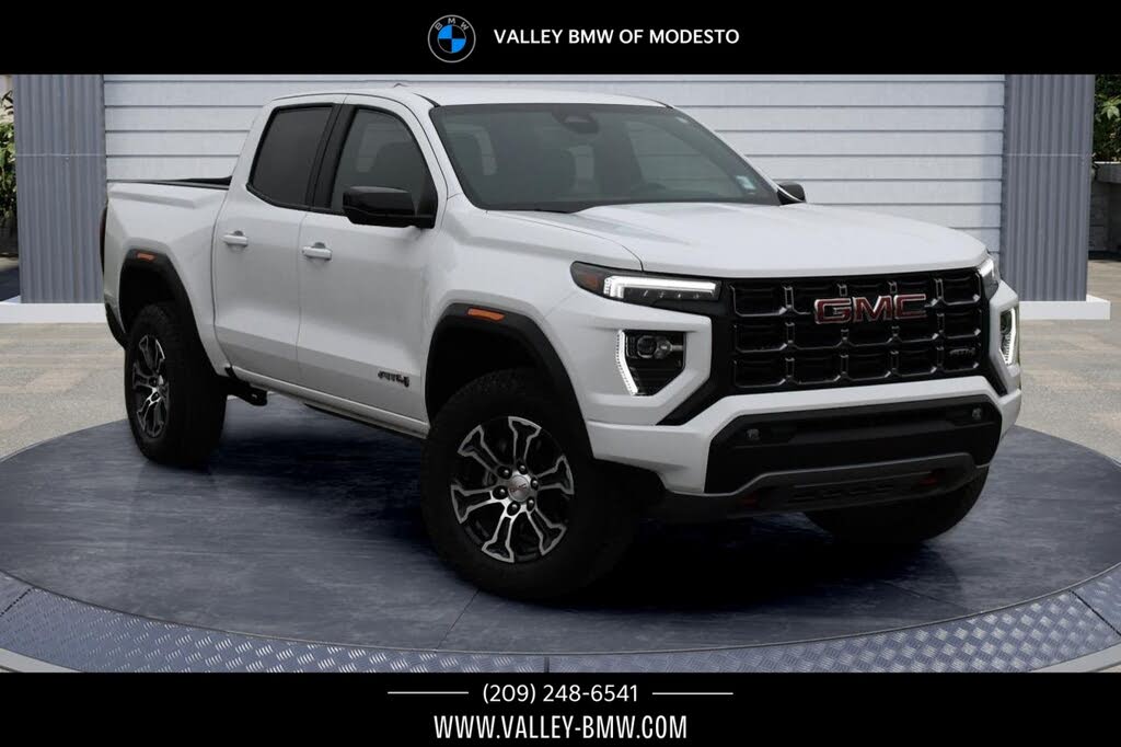2024 GMC Canyon AT4 Crew Cab 4WD