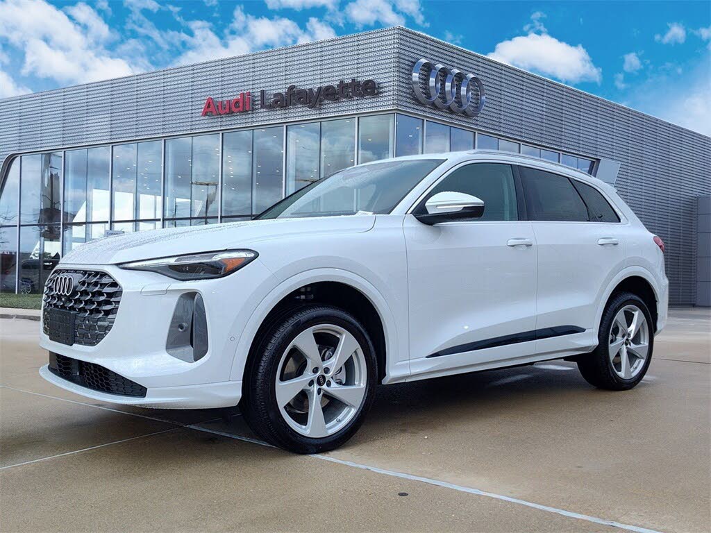 2025 Audi Q5 quattro Premium Plus 40 TFSI