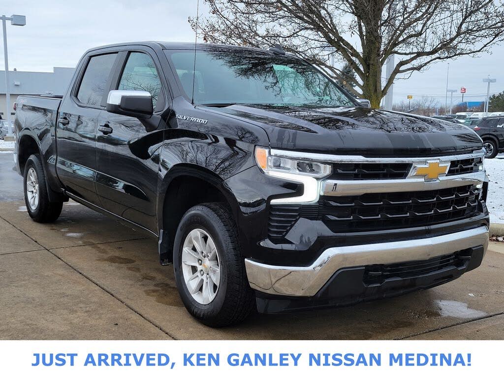 2025 Chevrolet Silverado 1500 LT Crew Cab 4WD