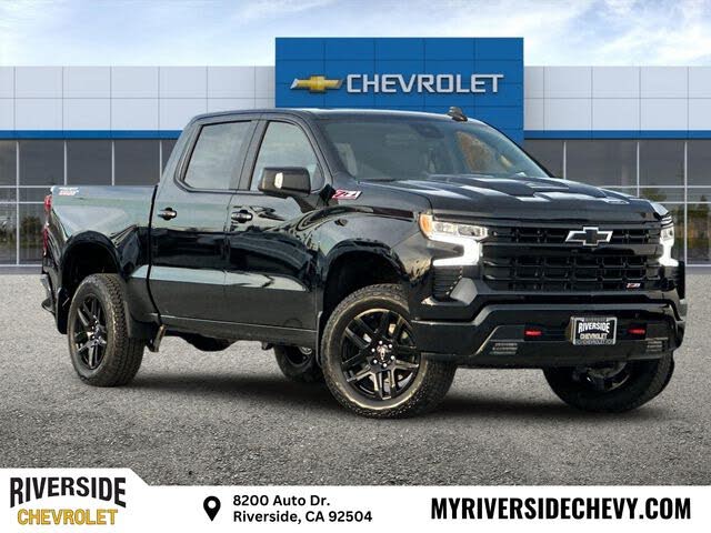 2026 Chevrolet Silverado 1500 LT Trail Boss Crew Cab 4WD