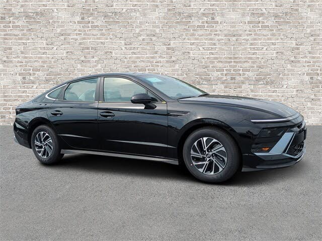 2026 Hyundai Sonata Hybrid Blue FWD