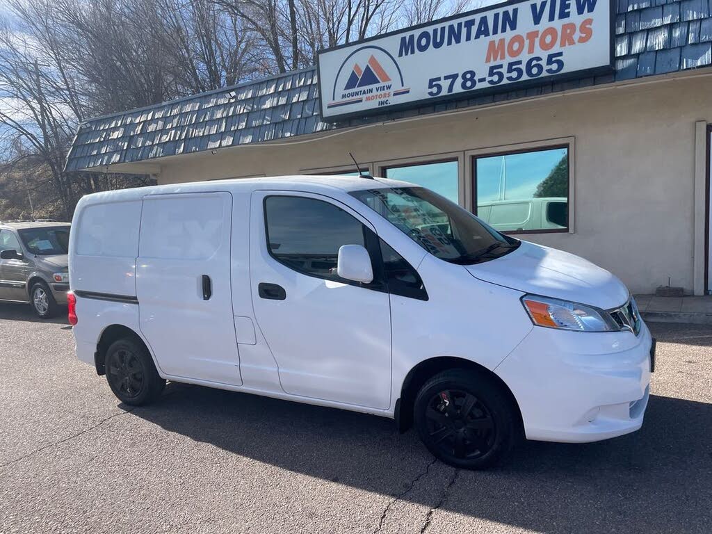 2017 Nissan NV200 SV