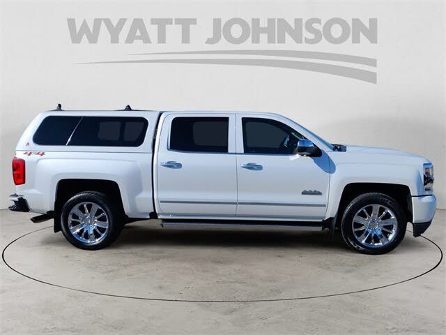 2018 Chevrolet Silverado 1500 High Country Crew Cab 4WD