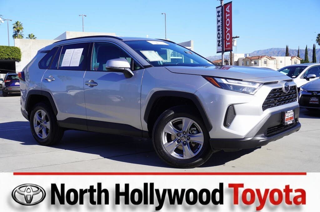 2024 Toyota RAV4 XLE AWD