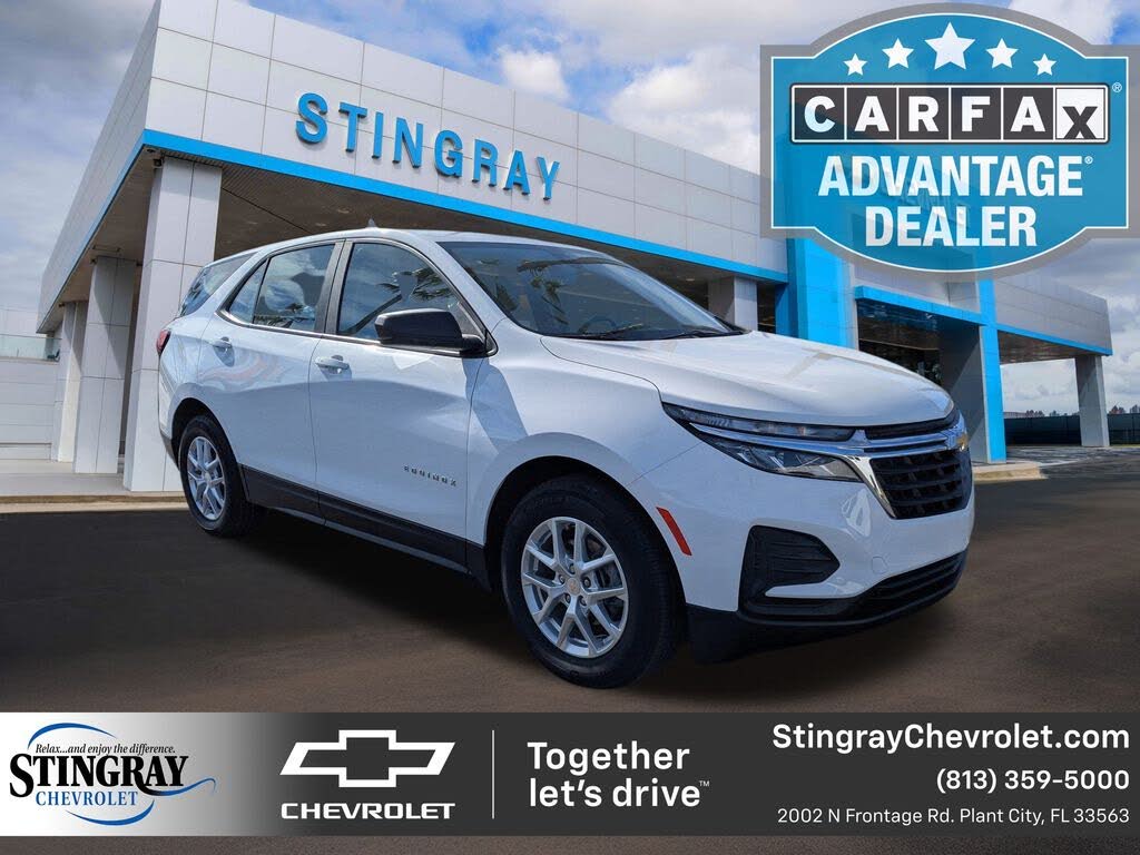 2022 Chevrolet Equinox LS FWD with 1LS