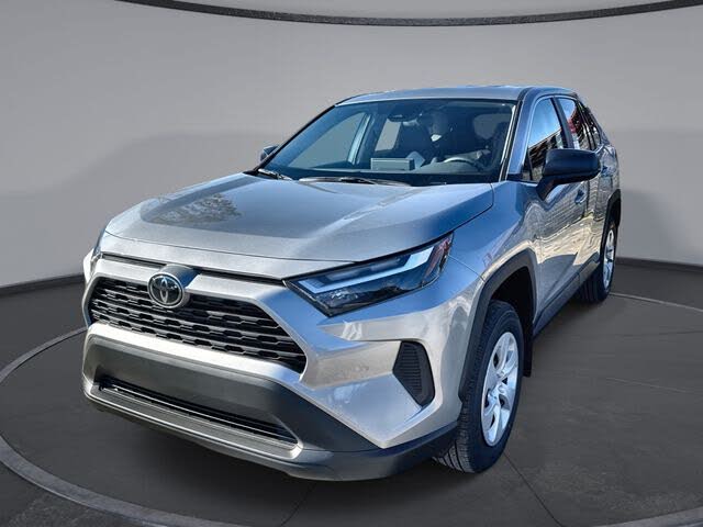 2025 Toyota RAV4 LE FWD