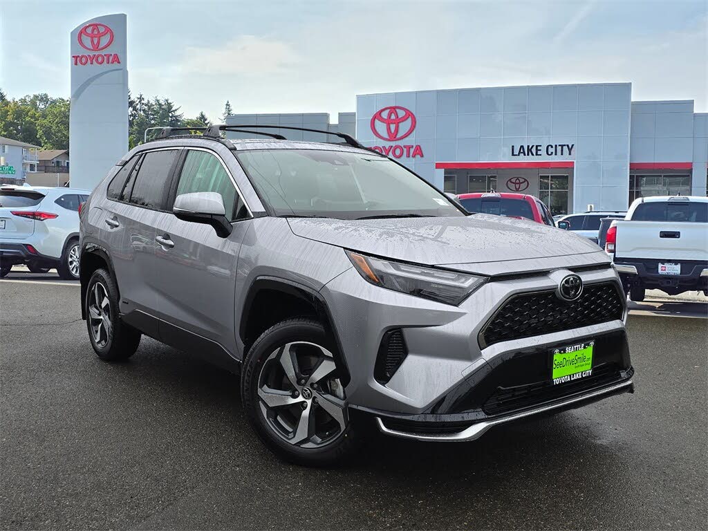 2025 Toyota RAV4 Plug-in Hybrid SE AWD
