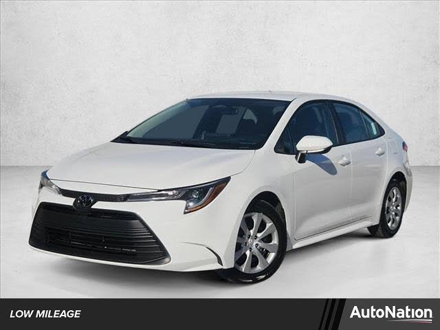 2025 Toyota Corolla LE FWD