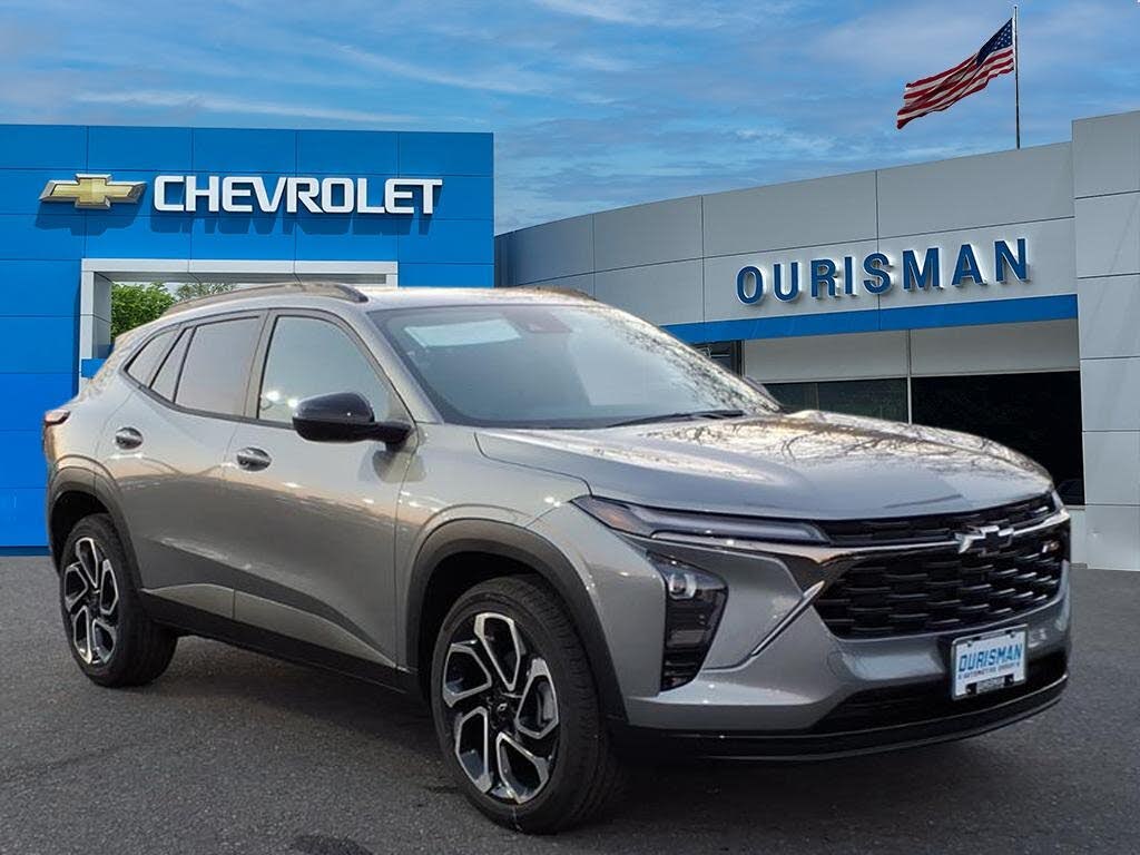 2026 Chevrolet Trax RS with 2RS FWD