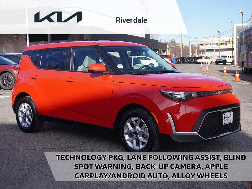 2025 Kia Soul LX FWD