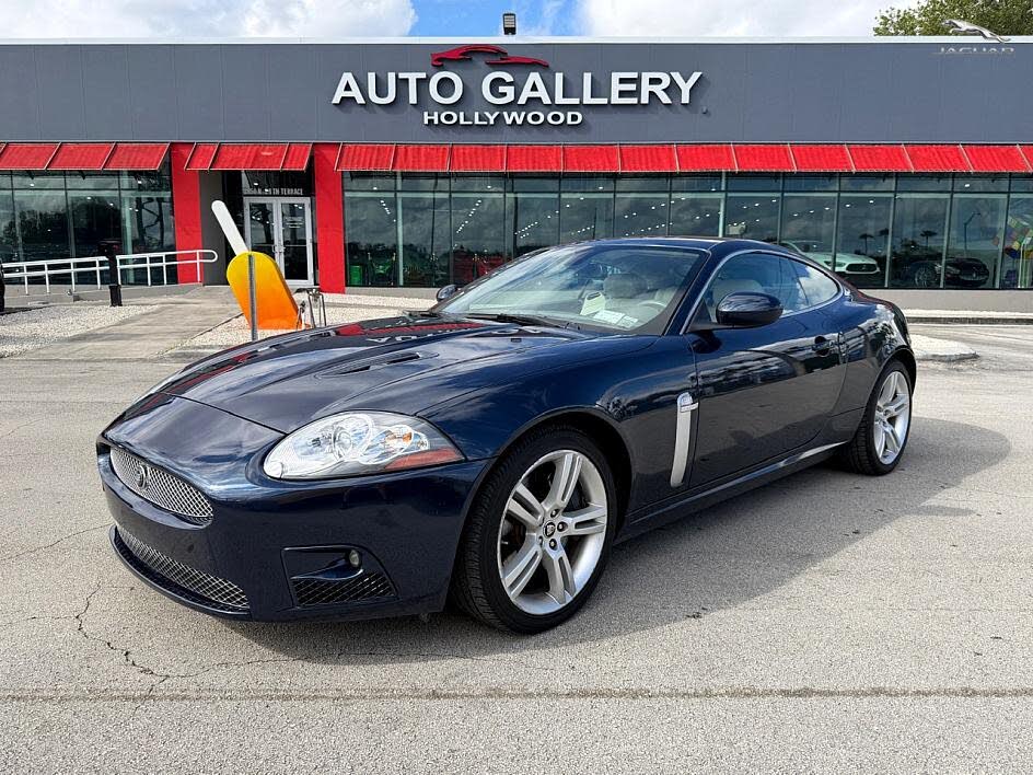 2008 Jaguar XK-Series XKR Coupe RWD