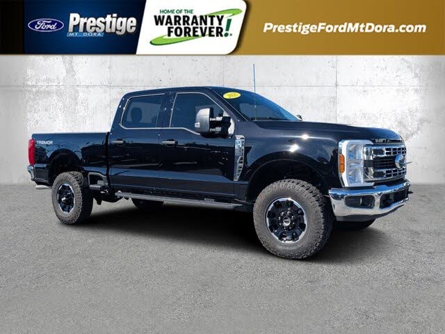 2025 Ford F-350 Super Duty XLT Crew Cab 4WD