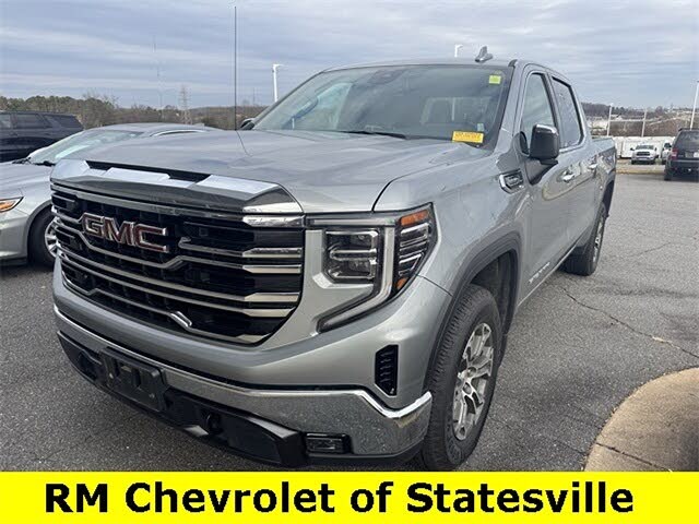 2025 GMC Sierra 1500 SLT Crew Cab 4WD