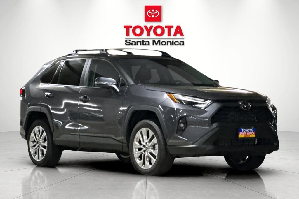 2025 Toyota RAV4 XLE Premium FWD