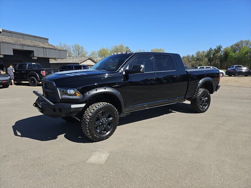 2014 RAM 2500 Laramie Mega Cab 4WD